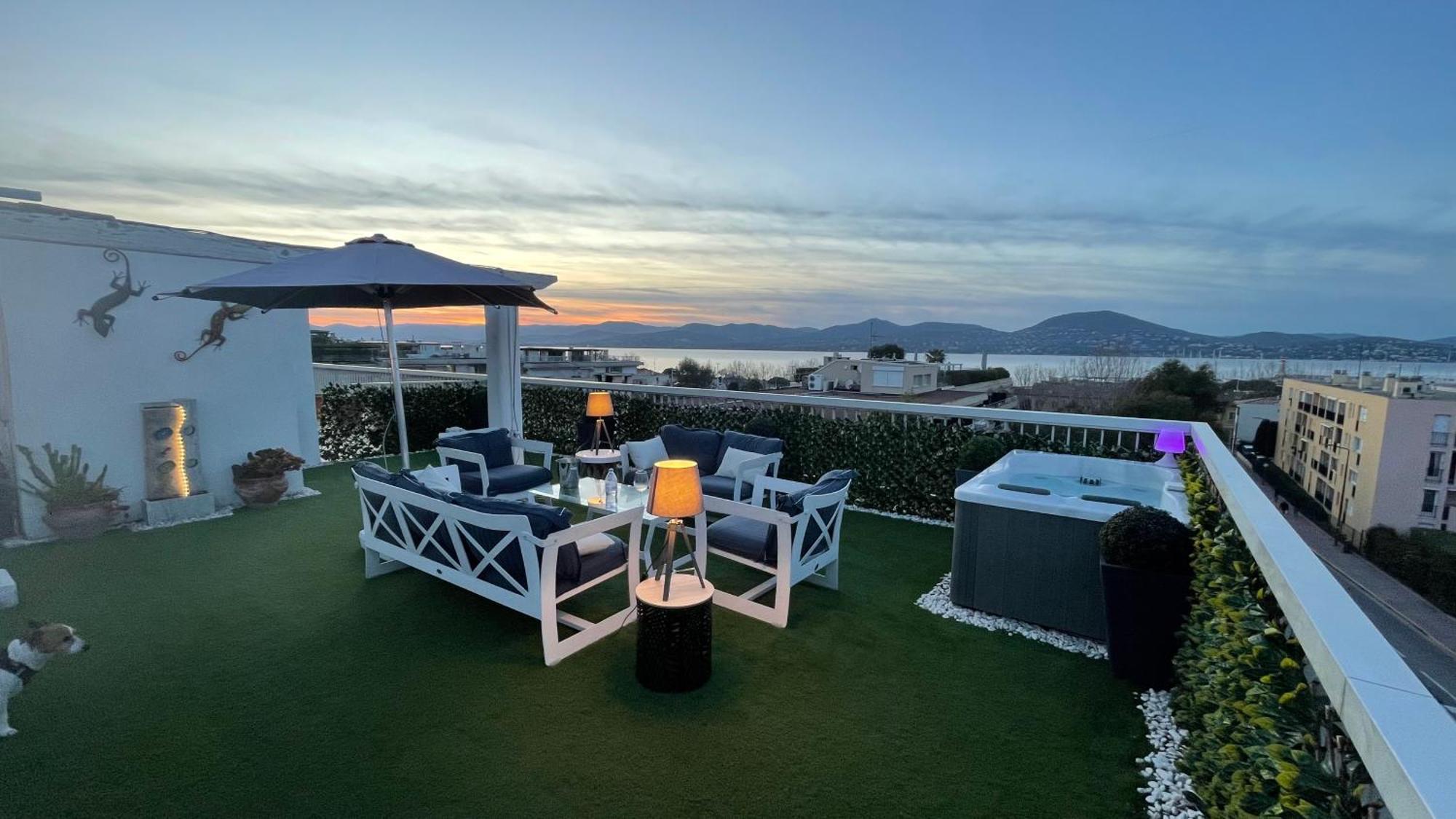 Ferienwohnung Saint Tropez Sea View Penthouse Exterior foto